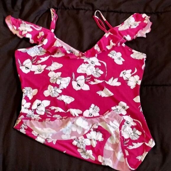 Heart Soul Pink White Floral Ruffled Cold Shoulder Surplice Bodysuit XL - Picture 13 of 14